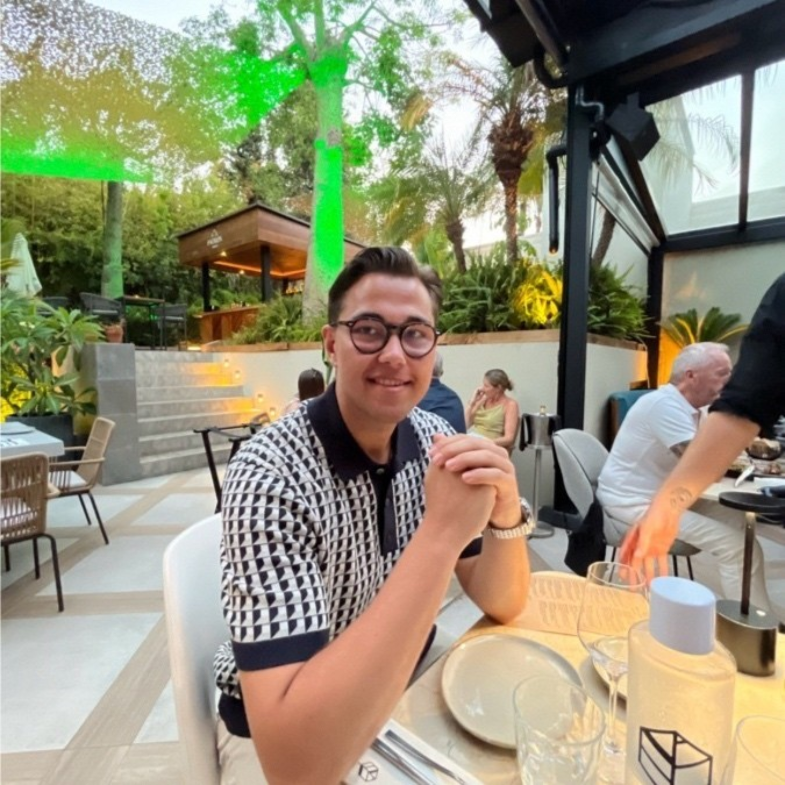 Victor